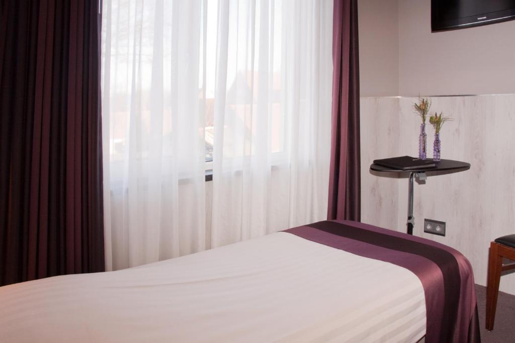 Hotel Brabant Hilvarenbeek Værelse billede